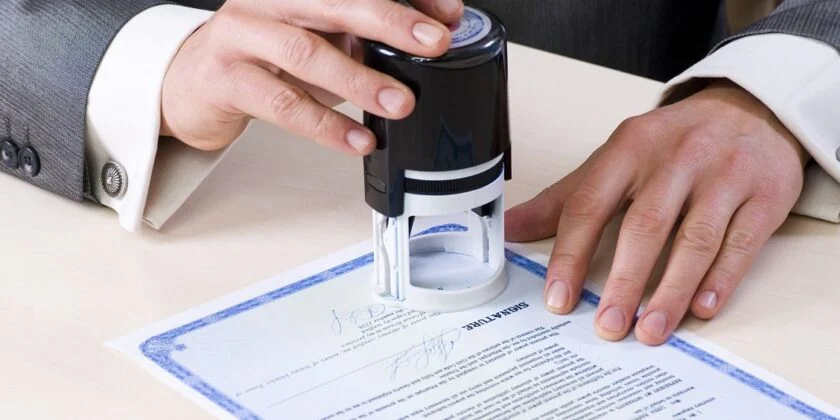 Notary Public in Luton