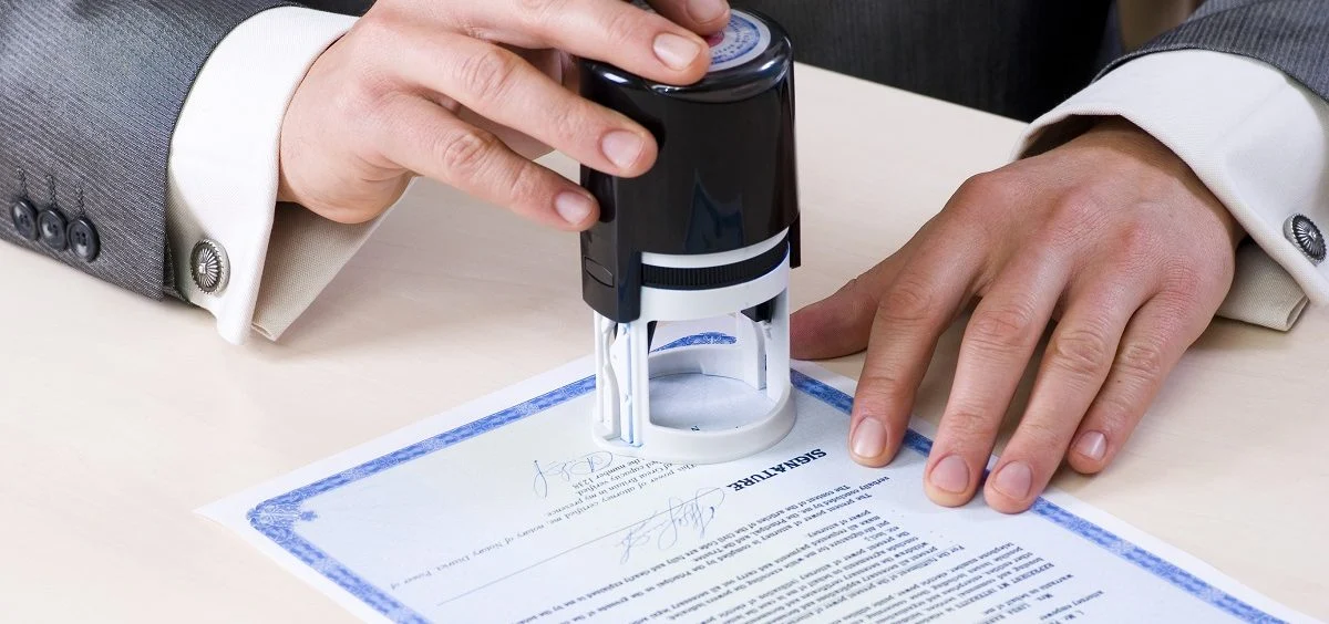 Notary Public in Luton